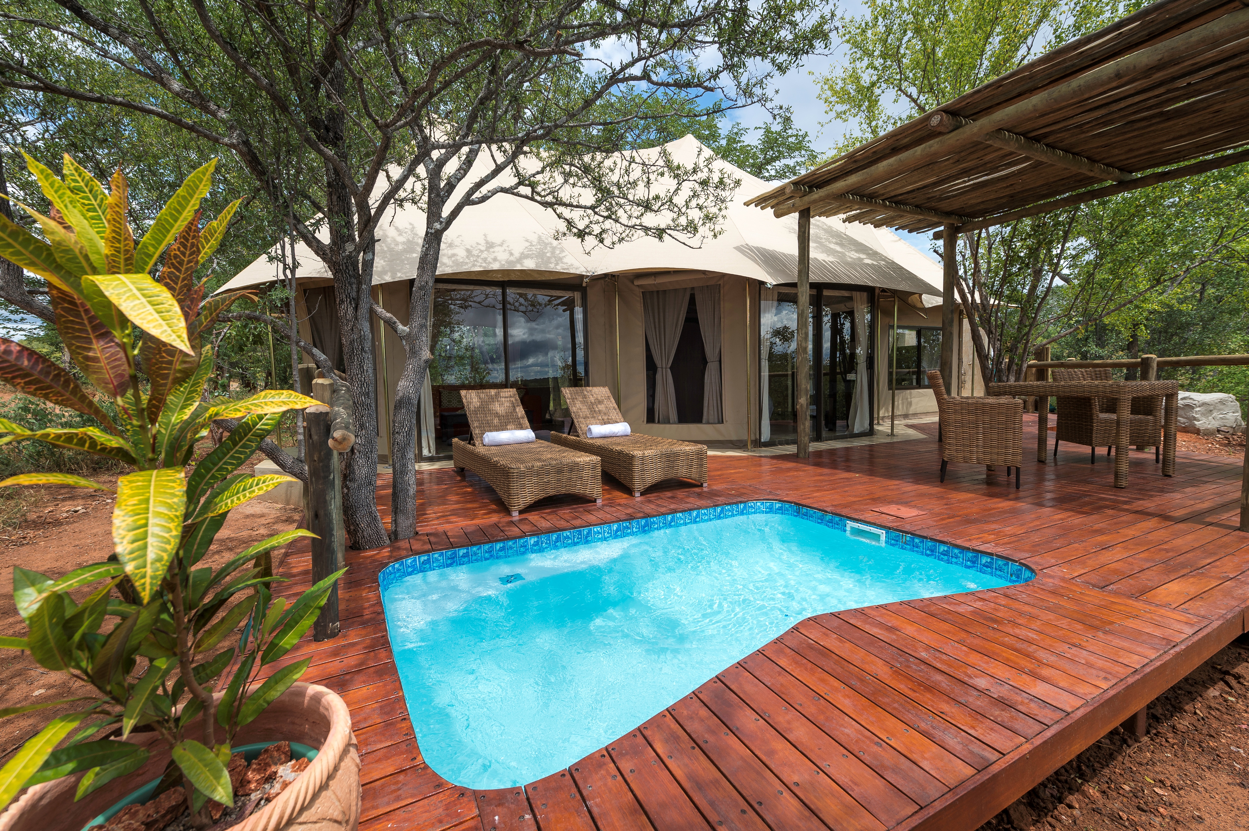 The Elephant Camp West thumbnail 15